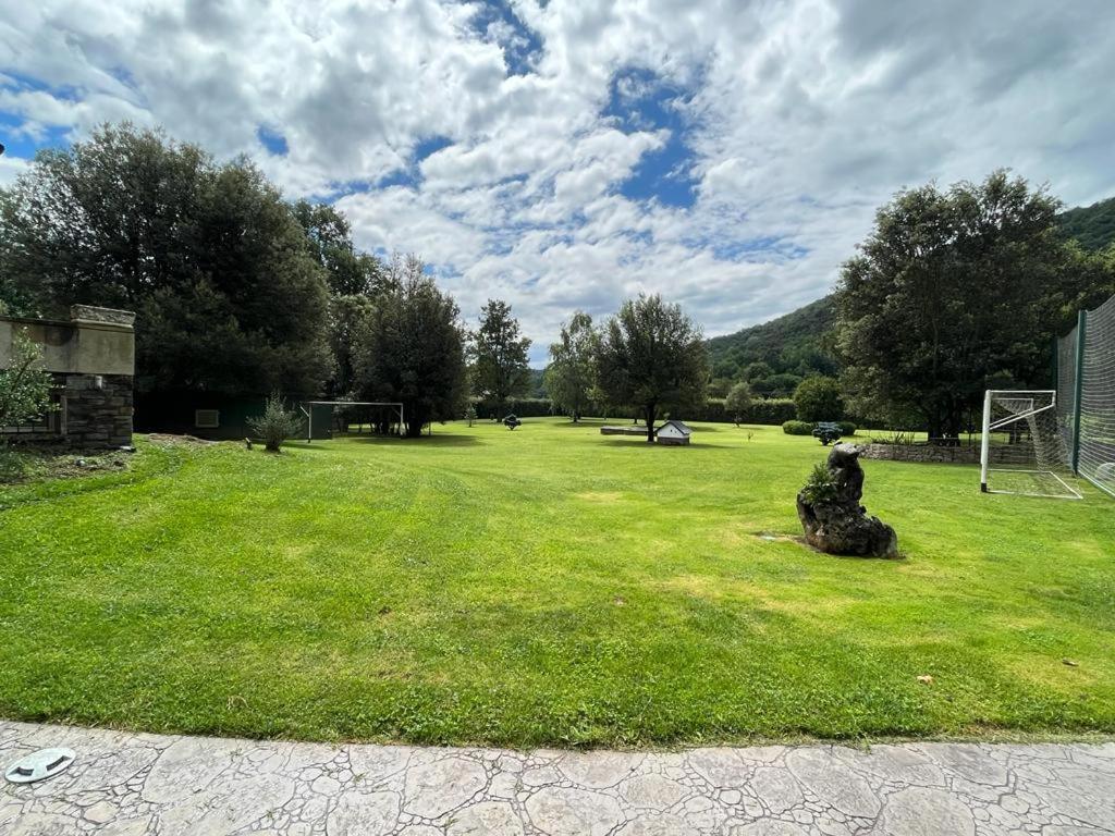 Vila Casa Rustica Olot Exteriér fotografie
